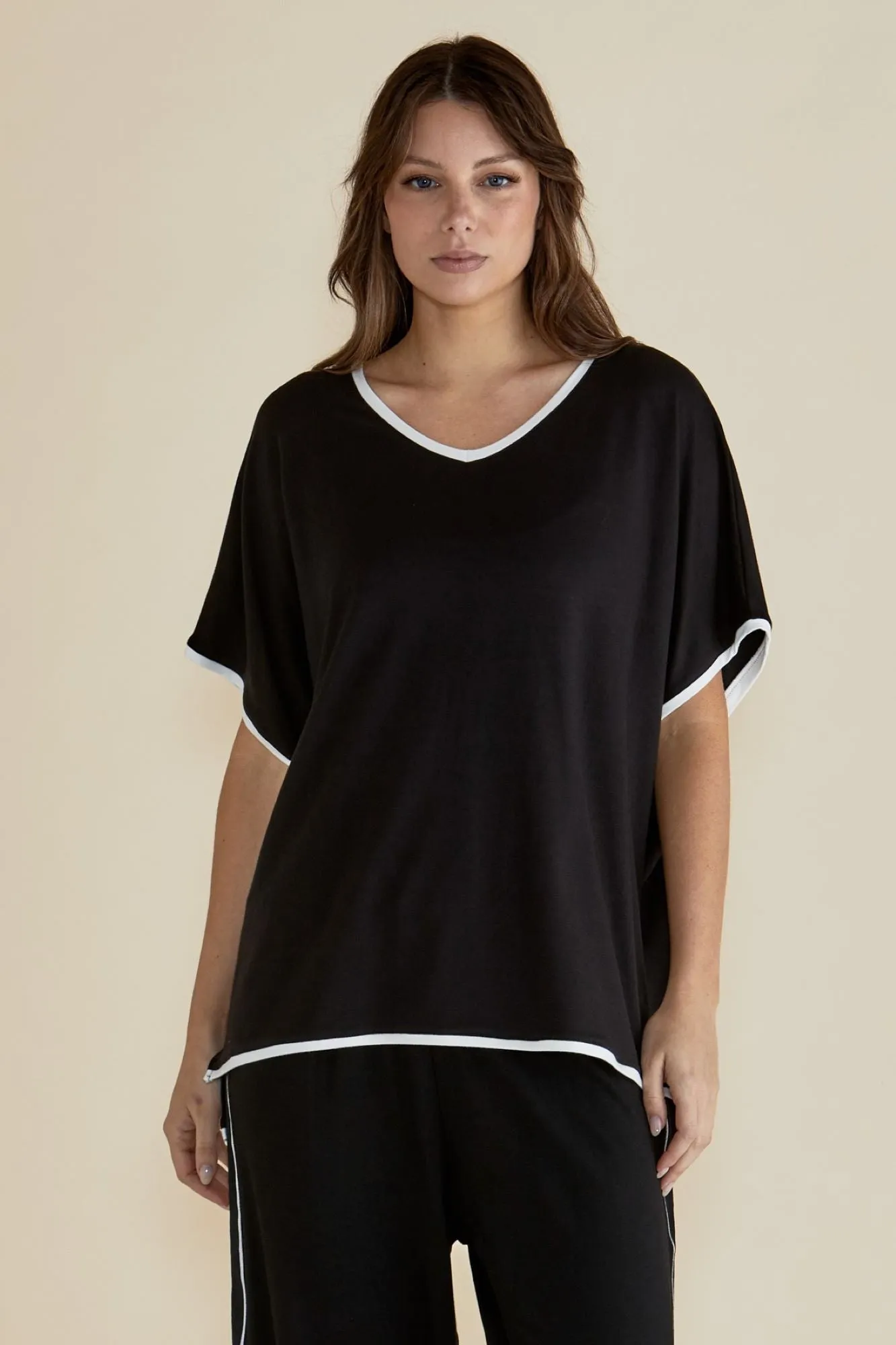 Betty Basics Clara Tee Black