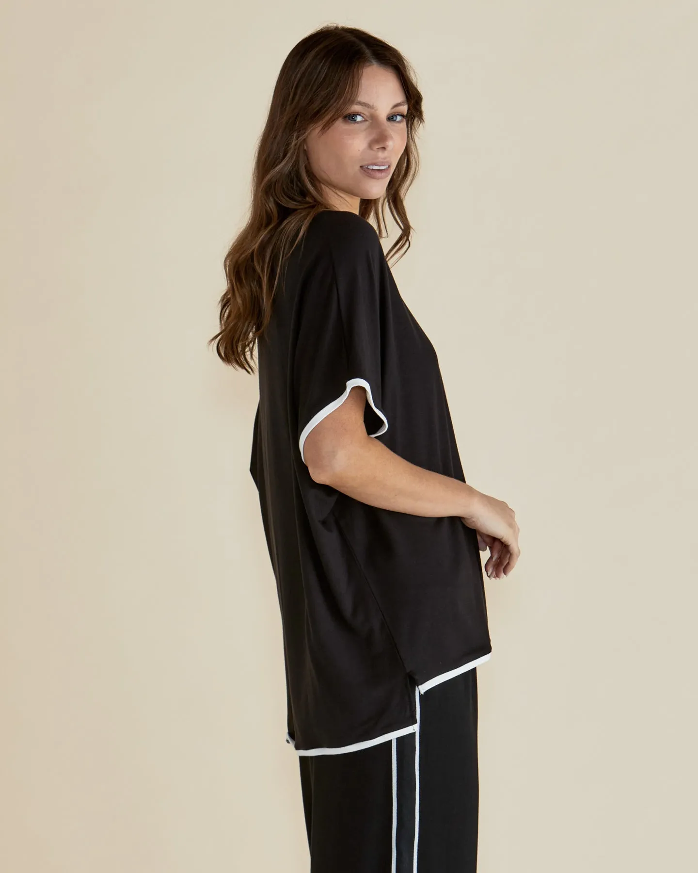 Betty Basics Clara Tee Black