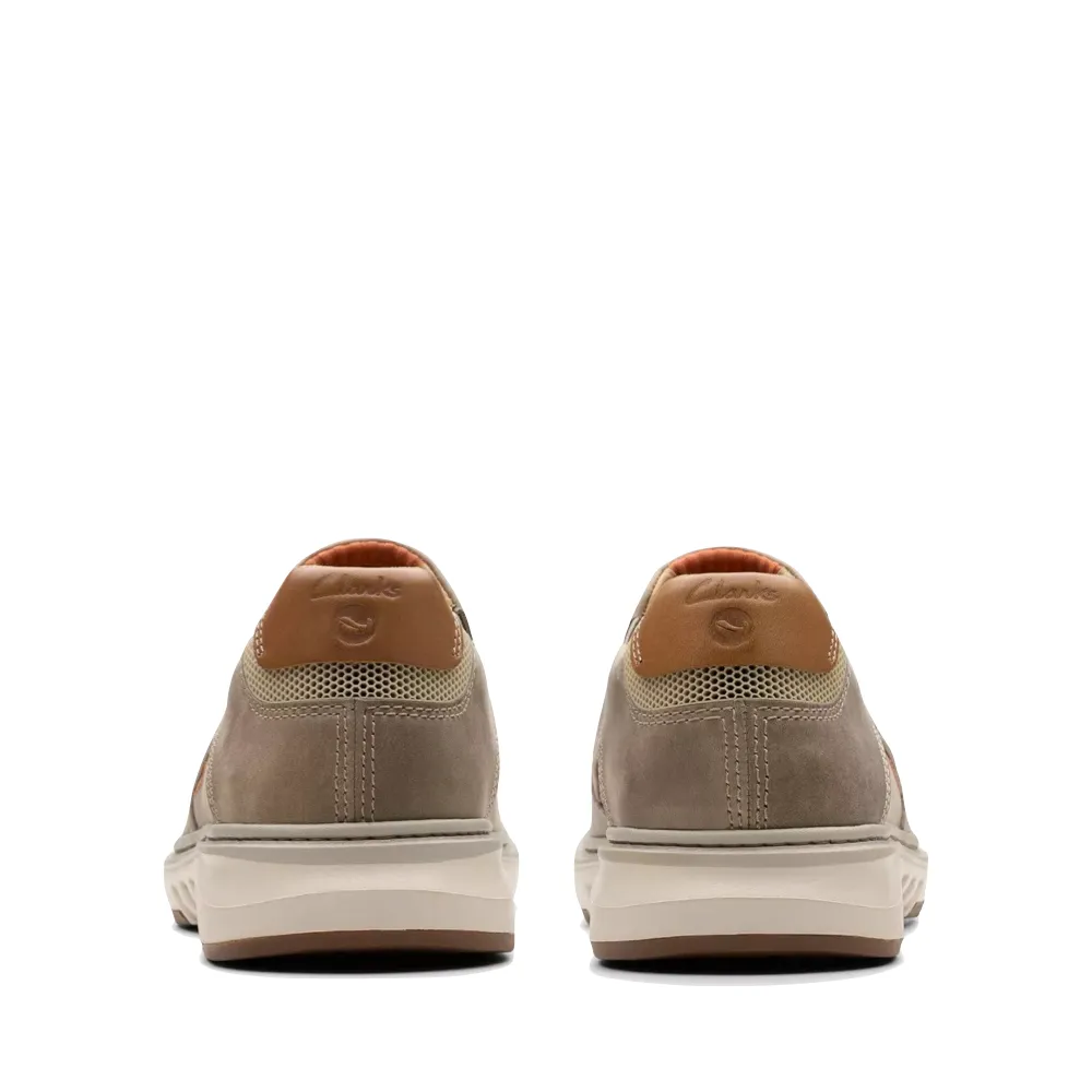 Clarks Men's Un Briley Step Slip On in Light Grey