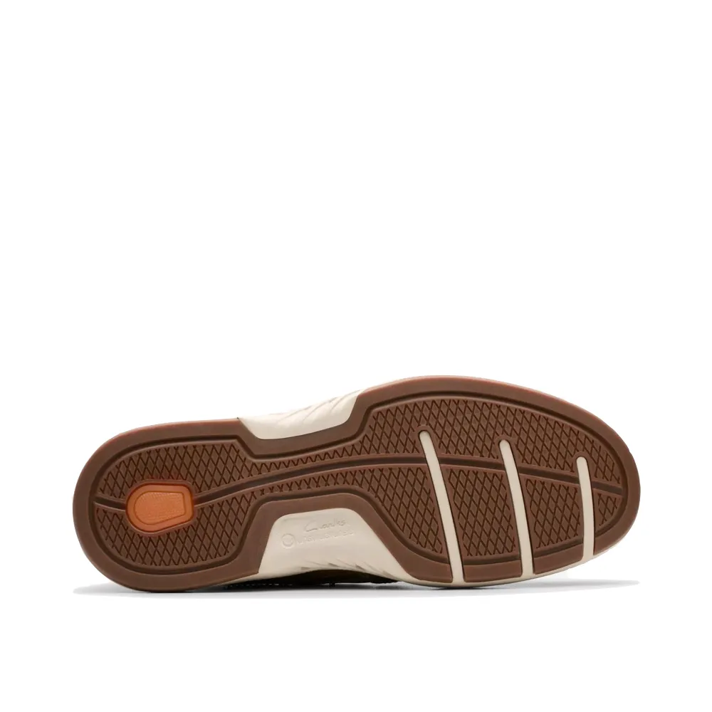 Clarks Men's Un Briley Step Slip On in Light Grey