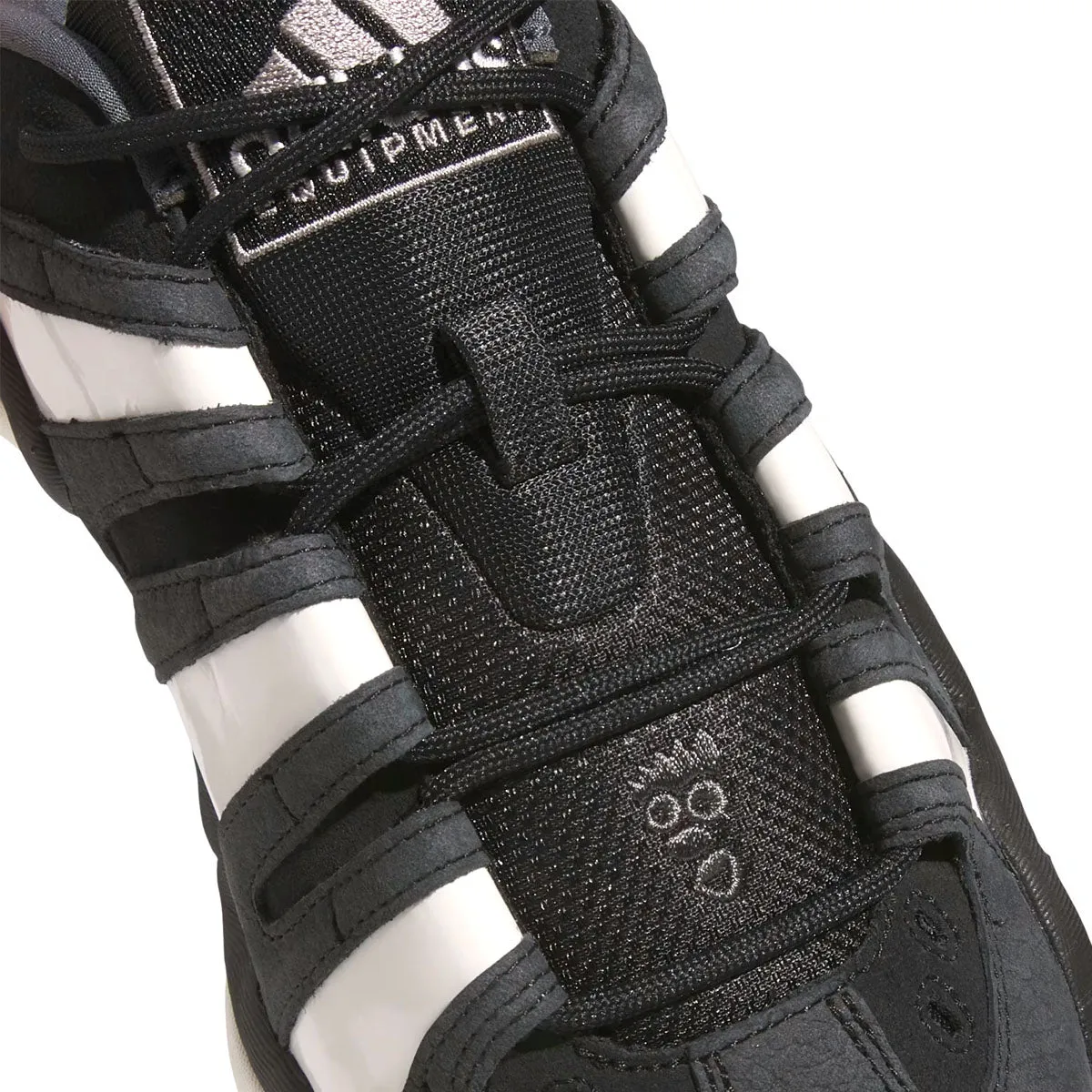 Crazy 8 Low 'Black White'