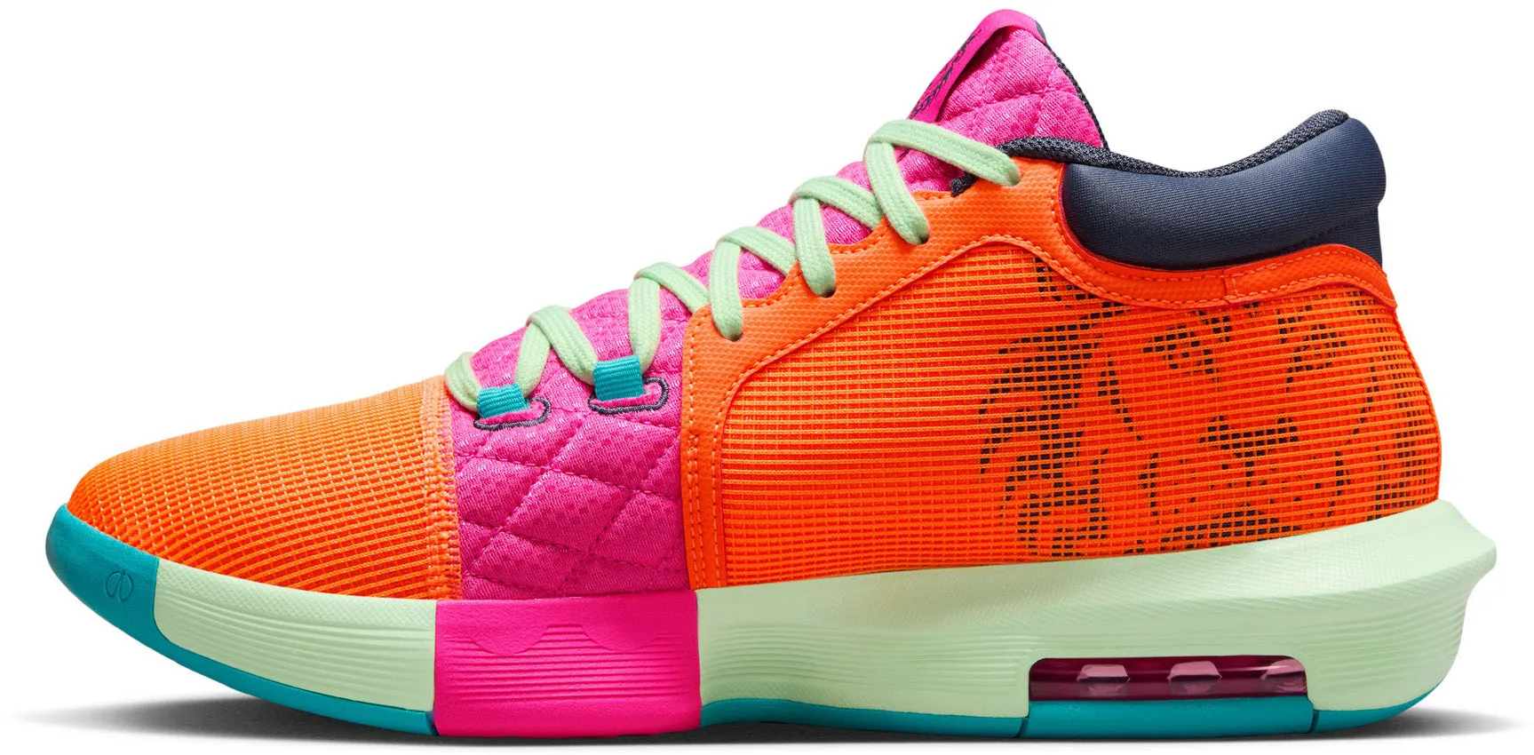 LeBron Witness 8 Men's Basketball Shoes