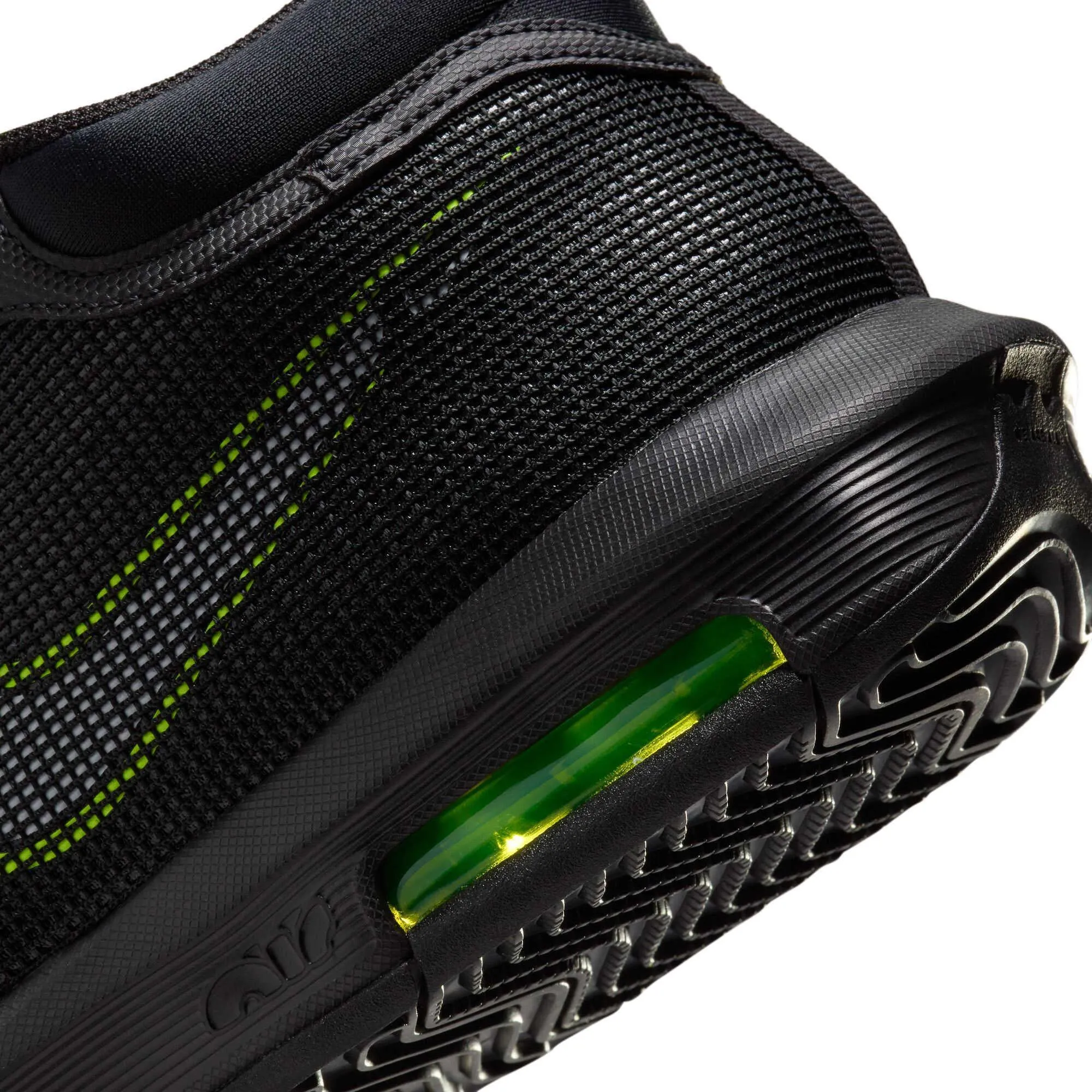 LeBron Witness 8 Men's Basketball Shoes