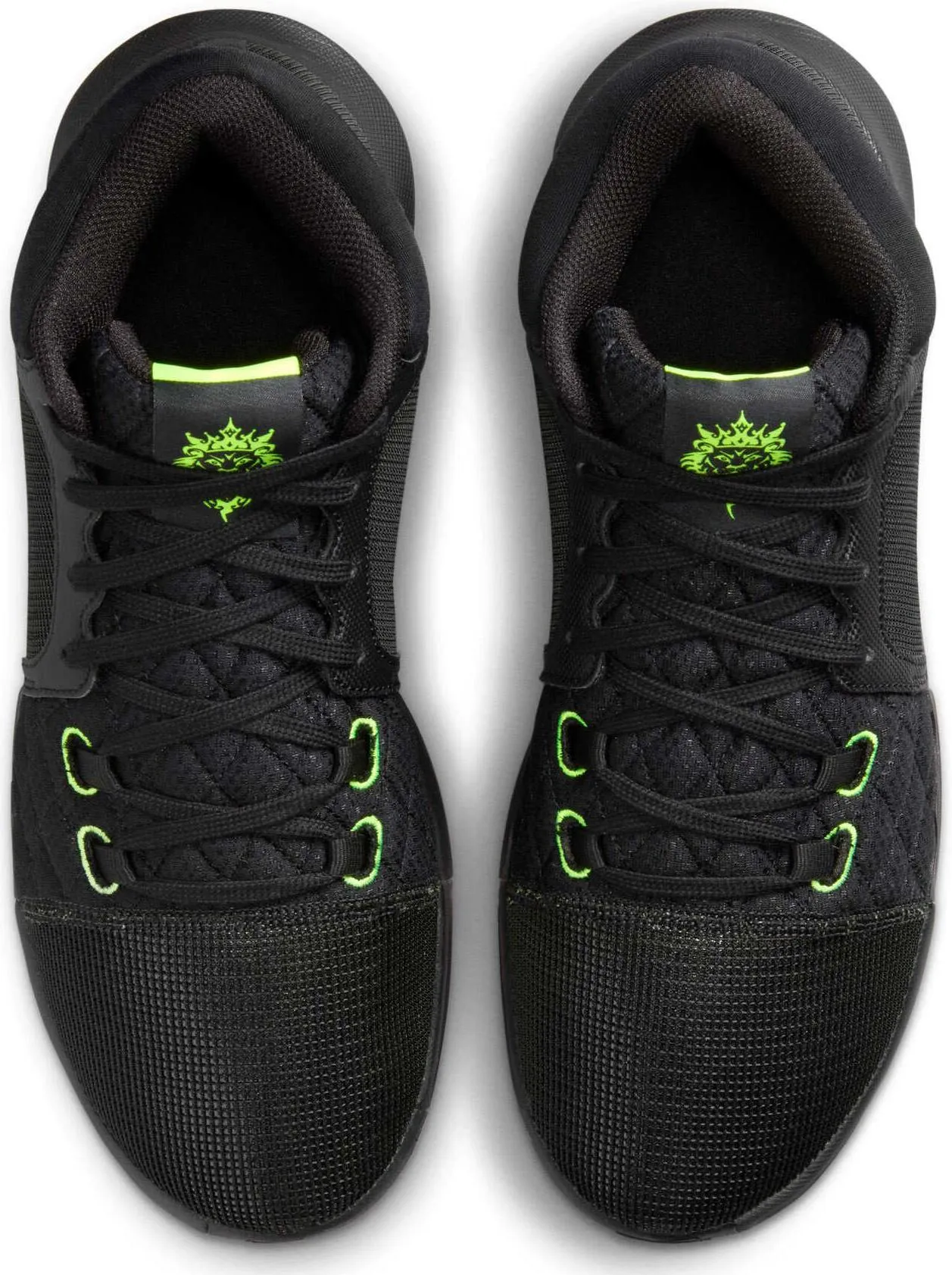 LeBron Witness 8 Men's Basketball Shoes
