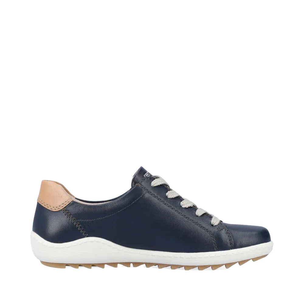 Remote Women's Liv 32 Lace Sneaker in Pazific Navy