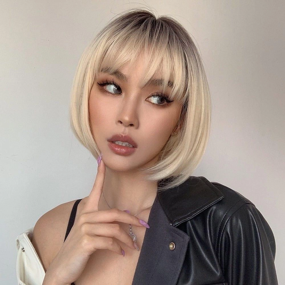 Short Blonde Wig With Bangs