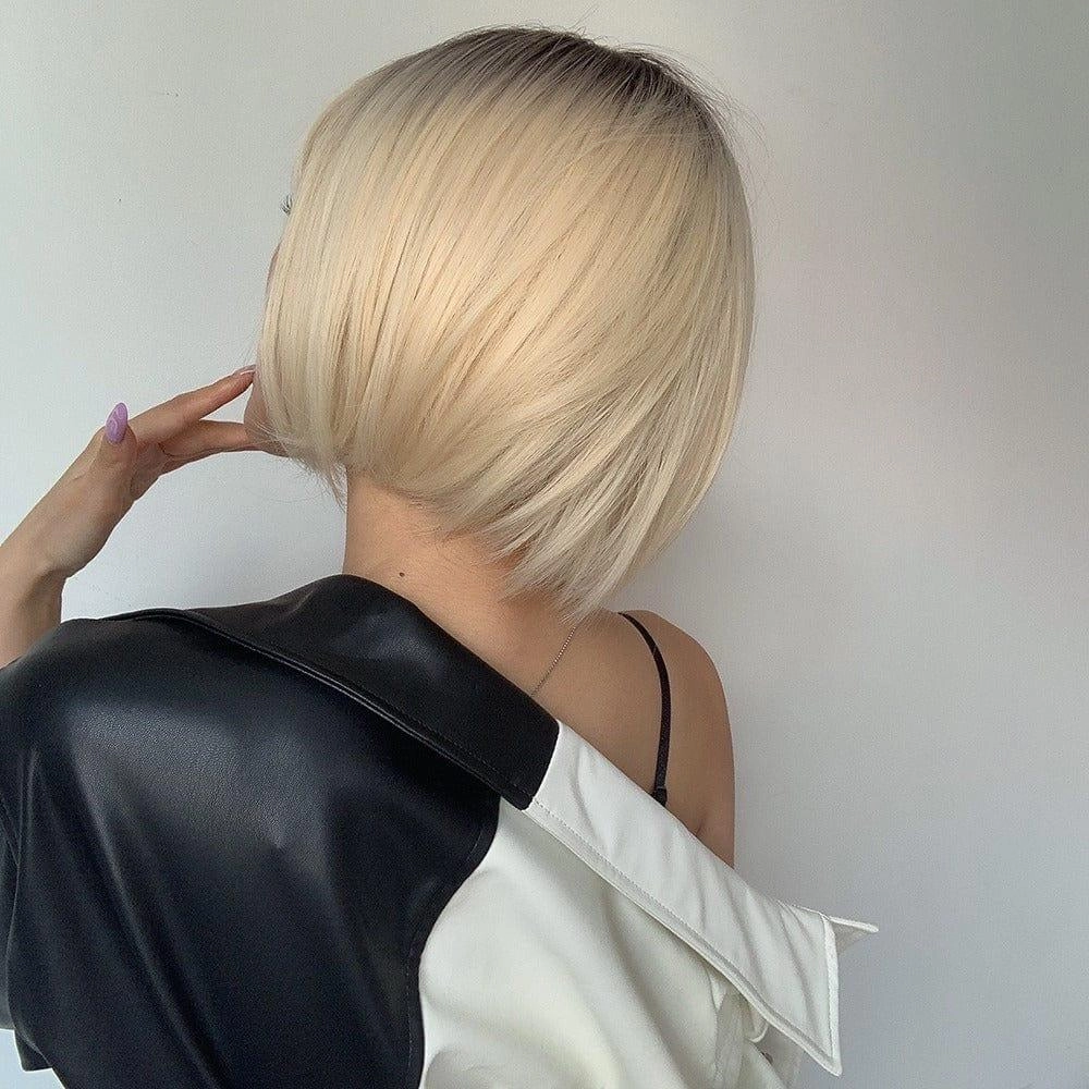 Short Blonde Wig With Bangs