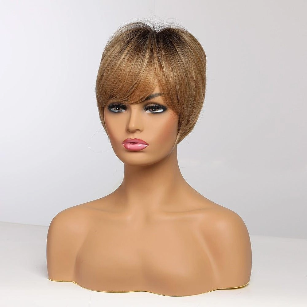 Short Honey Blonde Wig