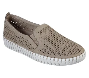 Skechers Sepulveda Blvd-A La Mode