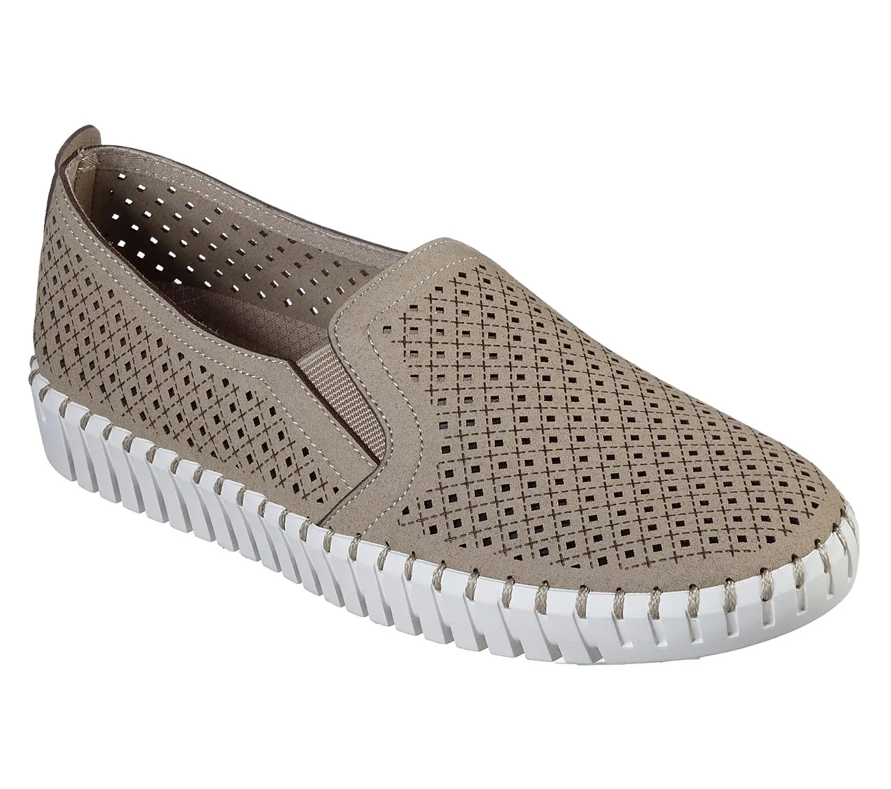 Skechers Sepulveda Blvd-A La Mode
