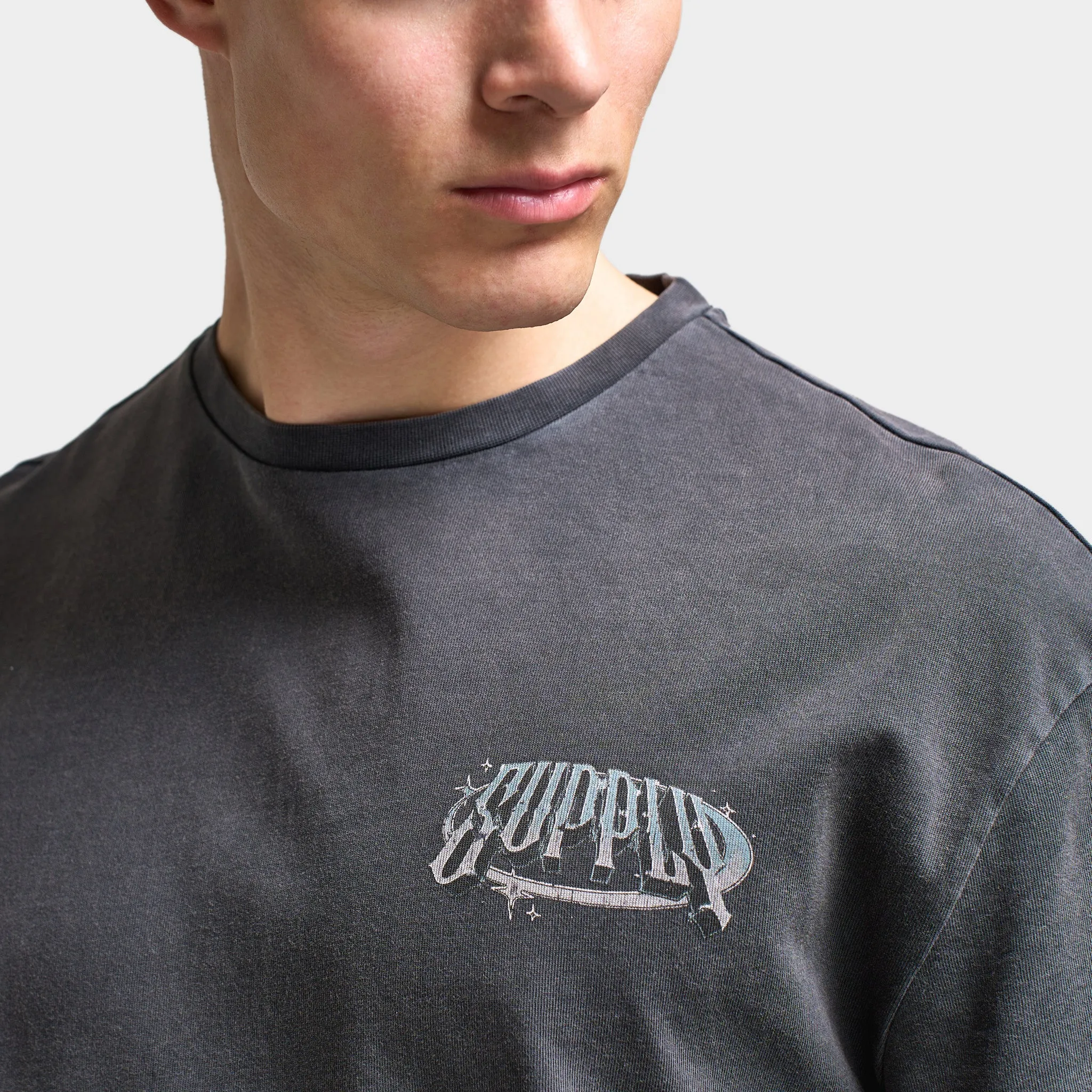 Supply & Demand Supply & Demand Chrome Star Graphic T-Shirt / Washed Black