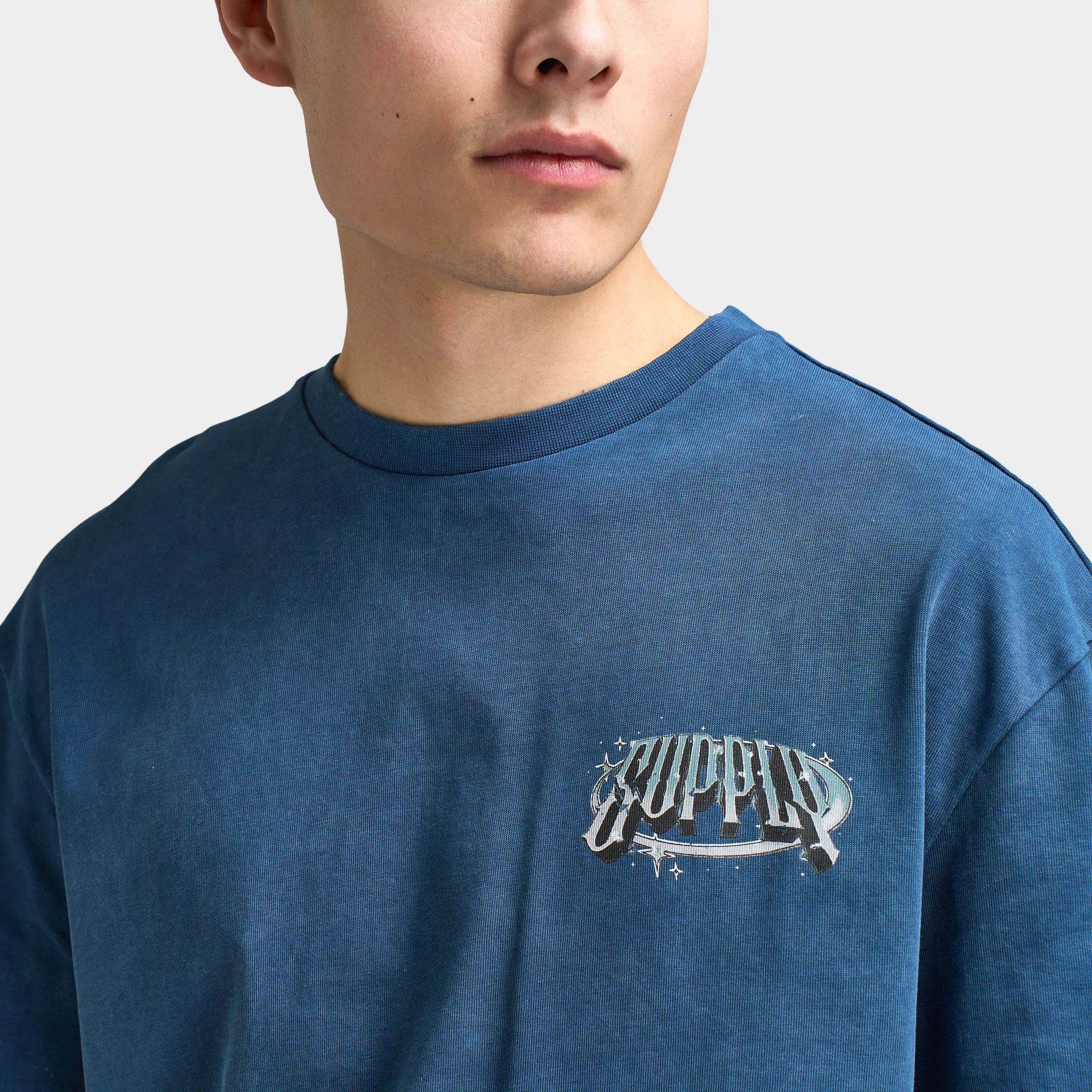 Supply & Demand Supply & Demand Chrome Star Graphic T-Shirt / Washed Dark Denim
