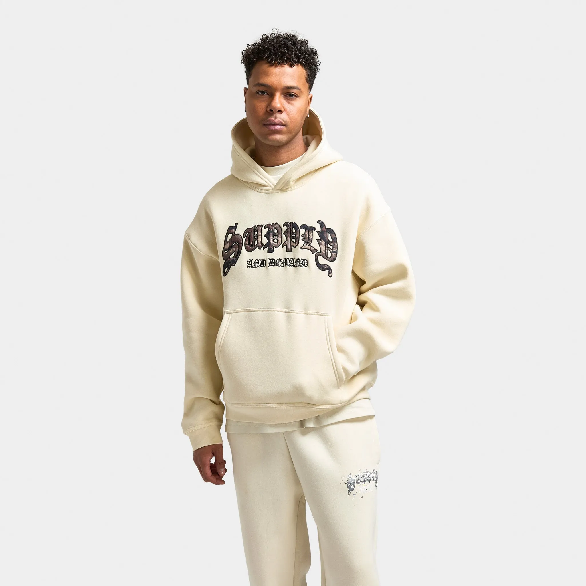 Supply & Demand Supply & Demand Hamlin Hoodie / White Asparagus