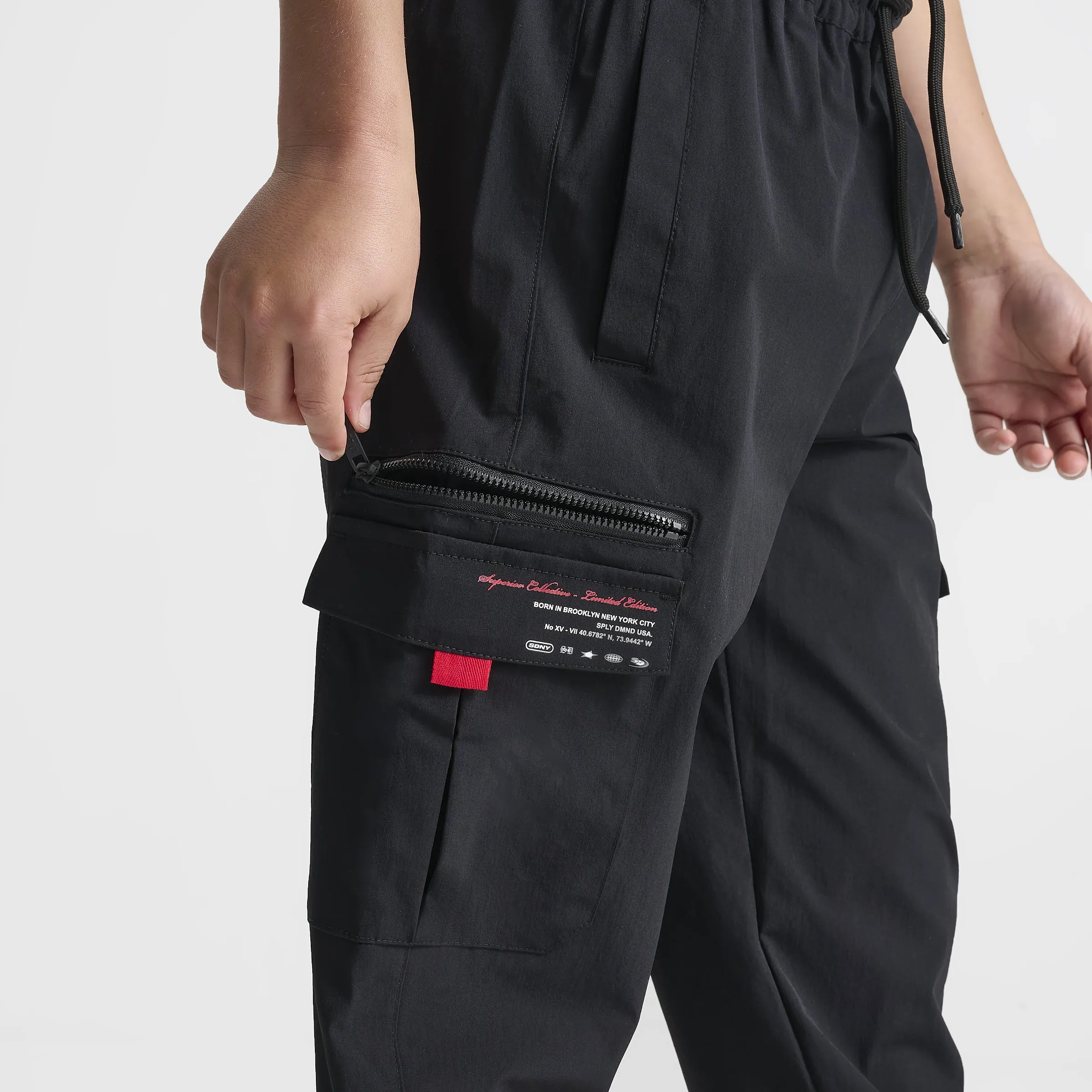 Supply & Demand Supply & Demand Junior Boys' Split Woven Pants / Black