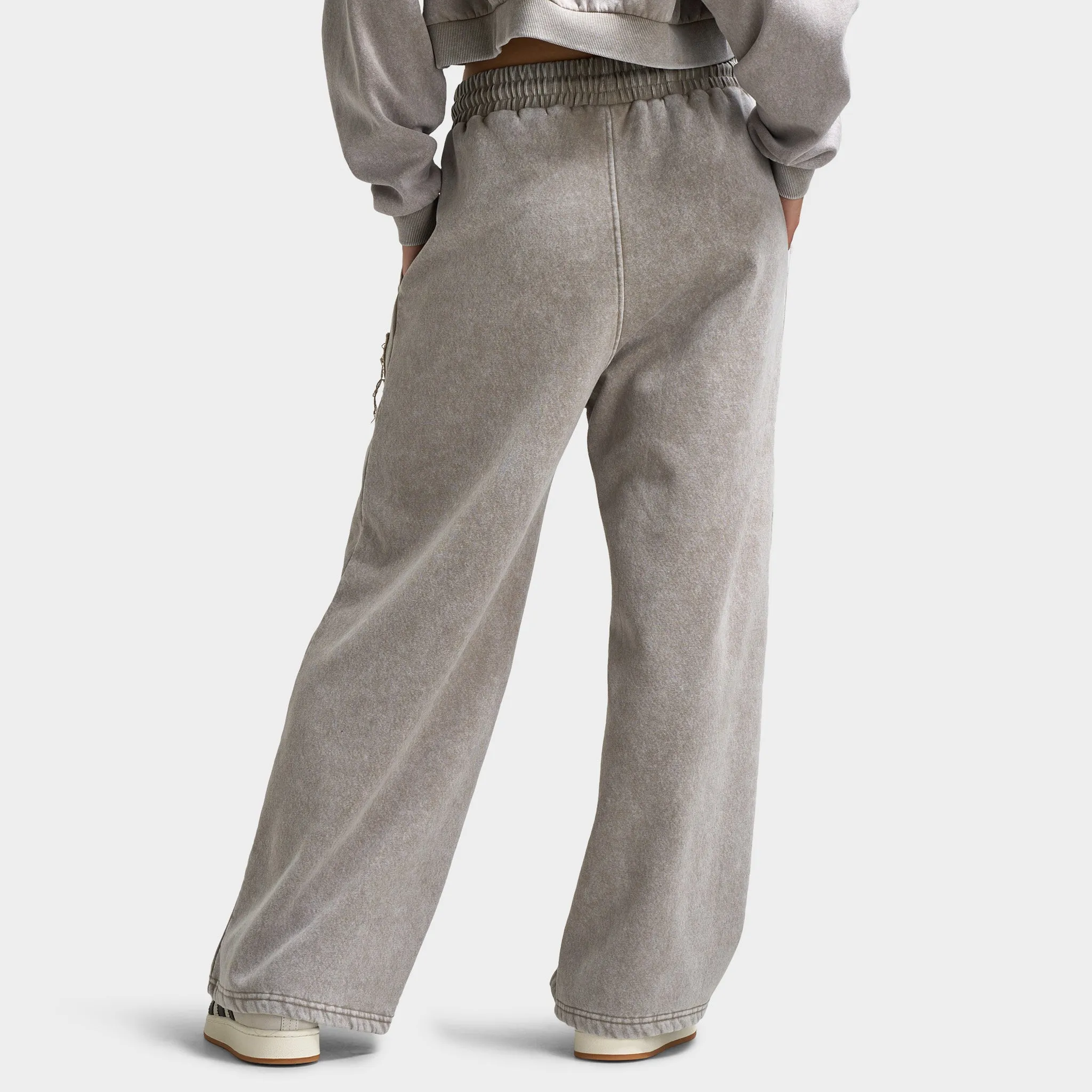 Supply & Demand Supply & Demand Women's Bleek Wide Leg Joggers / Beige Acid Wash