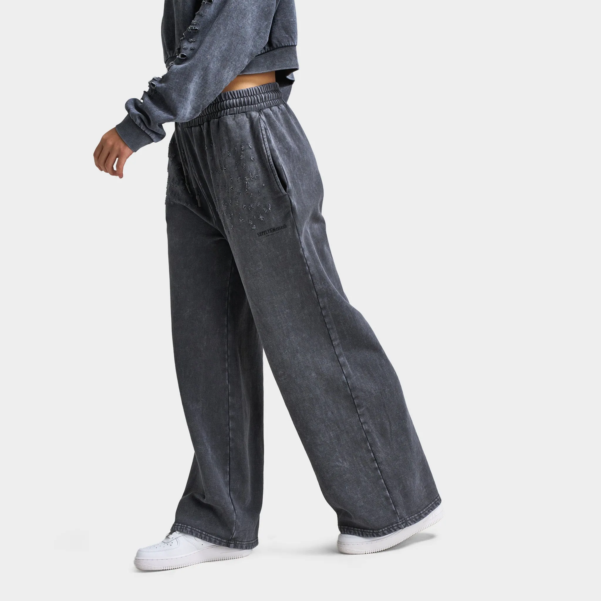 Supply & Demand Supply & Demand Women's Distress Wide Leg Pants / Asphalt