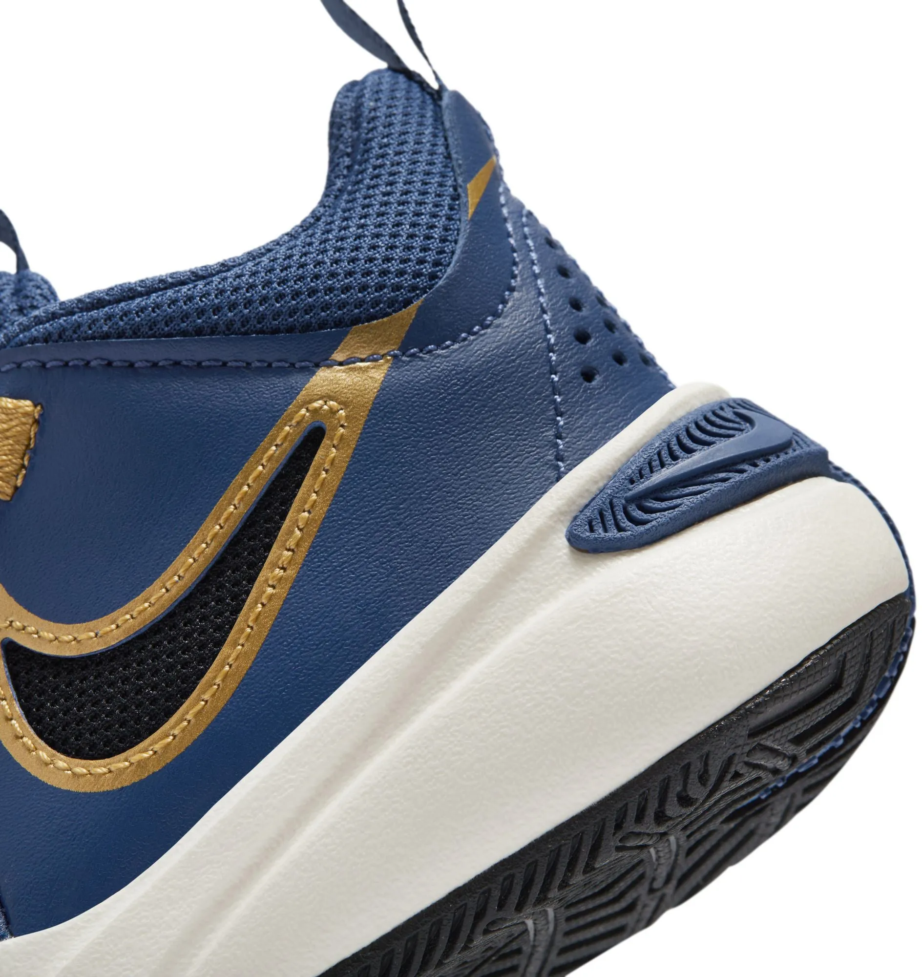 Team Hustle D 11 Kid's Basketball Shoes