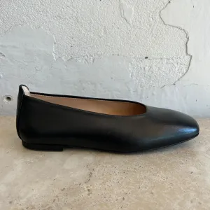 Unisa Bakus Black