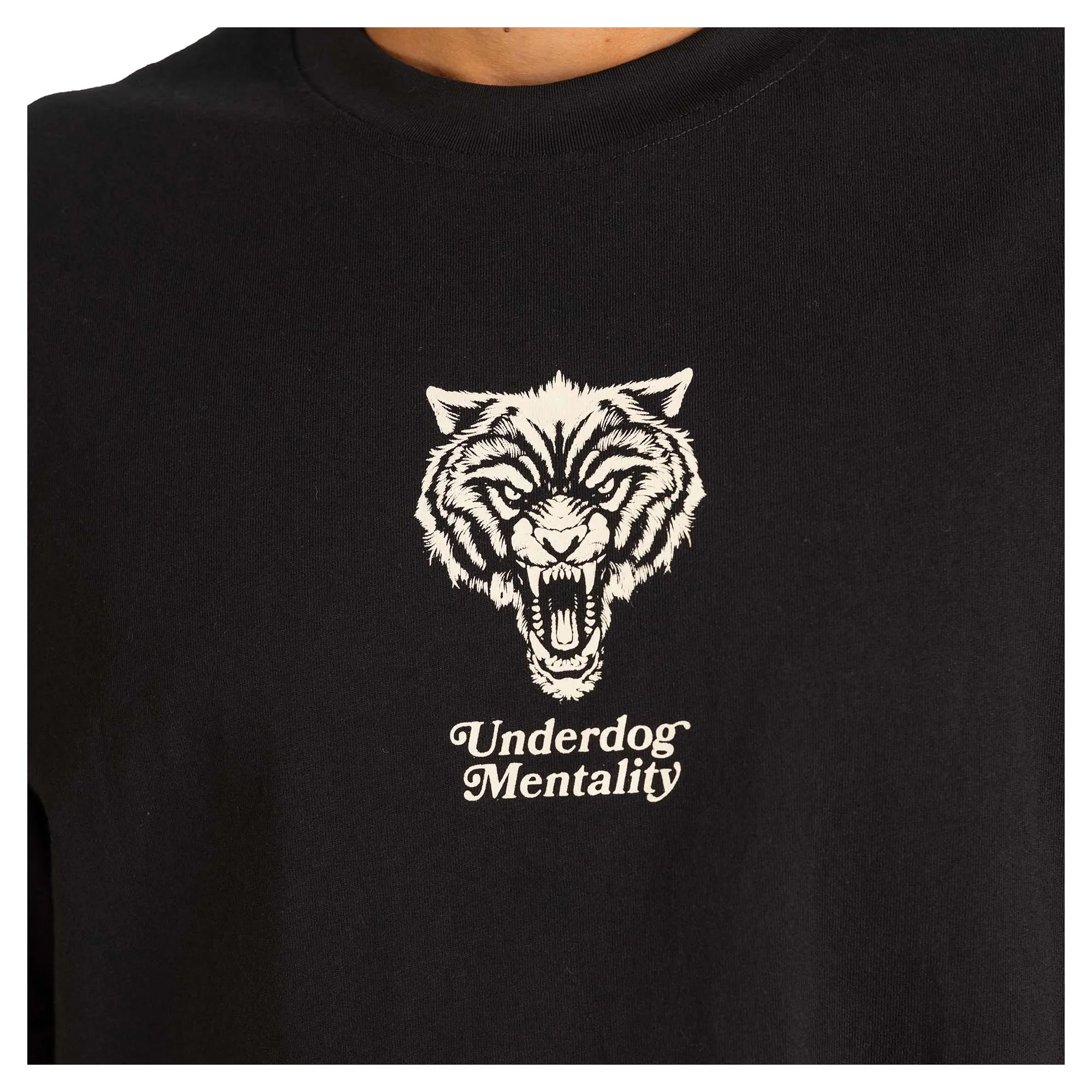 Unisex Everyone Loves An Underdog Tee