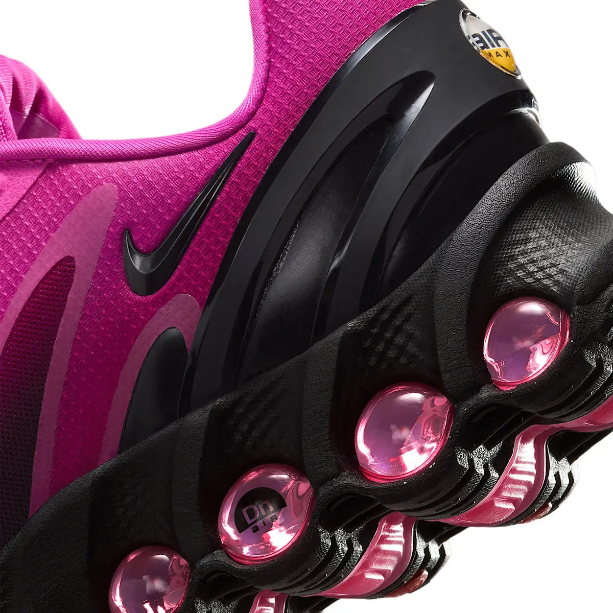 Wmns Air Max Dn8 ‘Laser Fuschia’