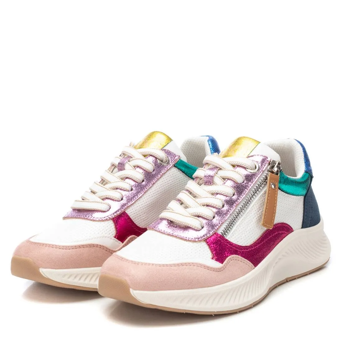 Women's Casual Sneakers By XTI