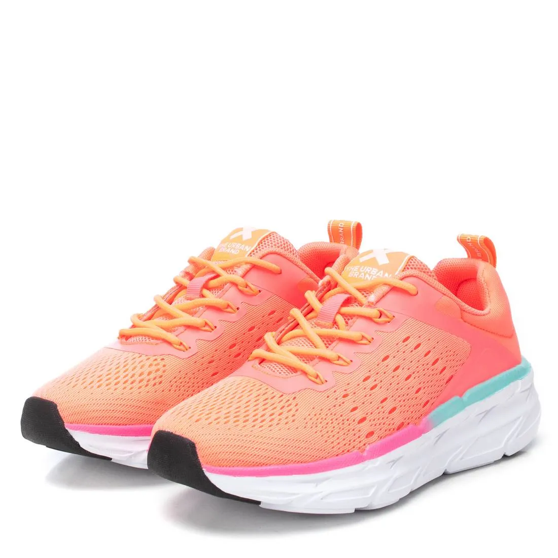 Women's Casual Sneakers By XTI