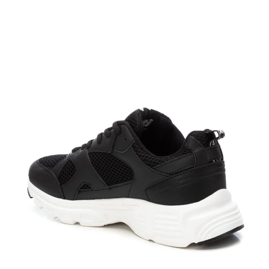 Women's Casual Sneakers By XTI