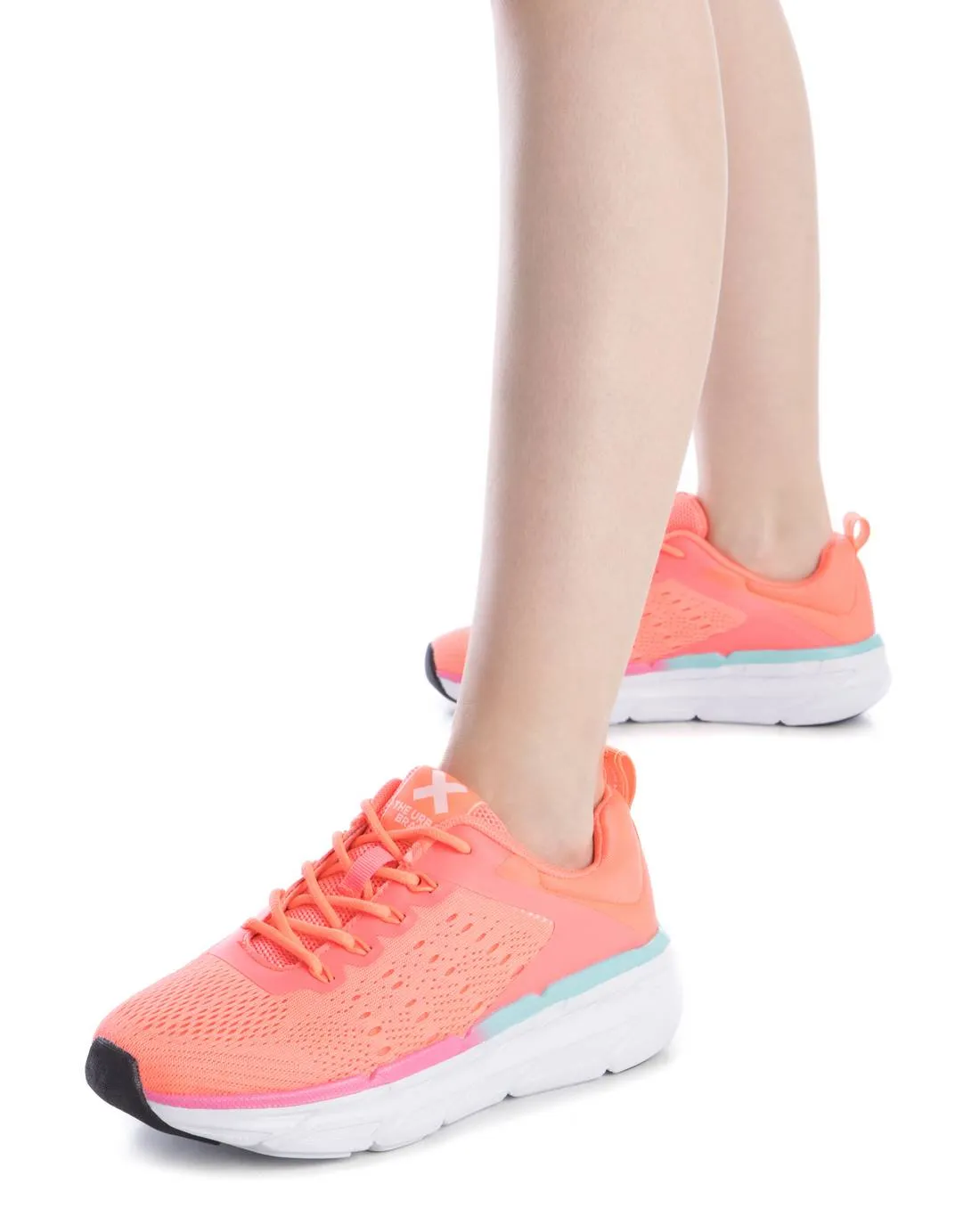 Women's Casual Sneakers By XTI