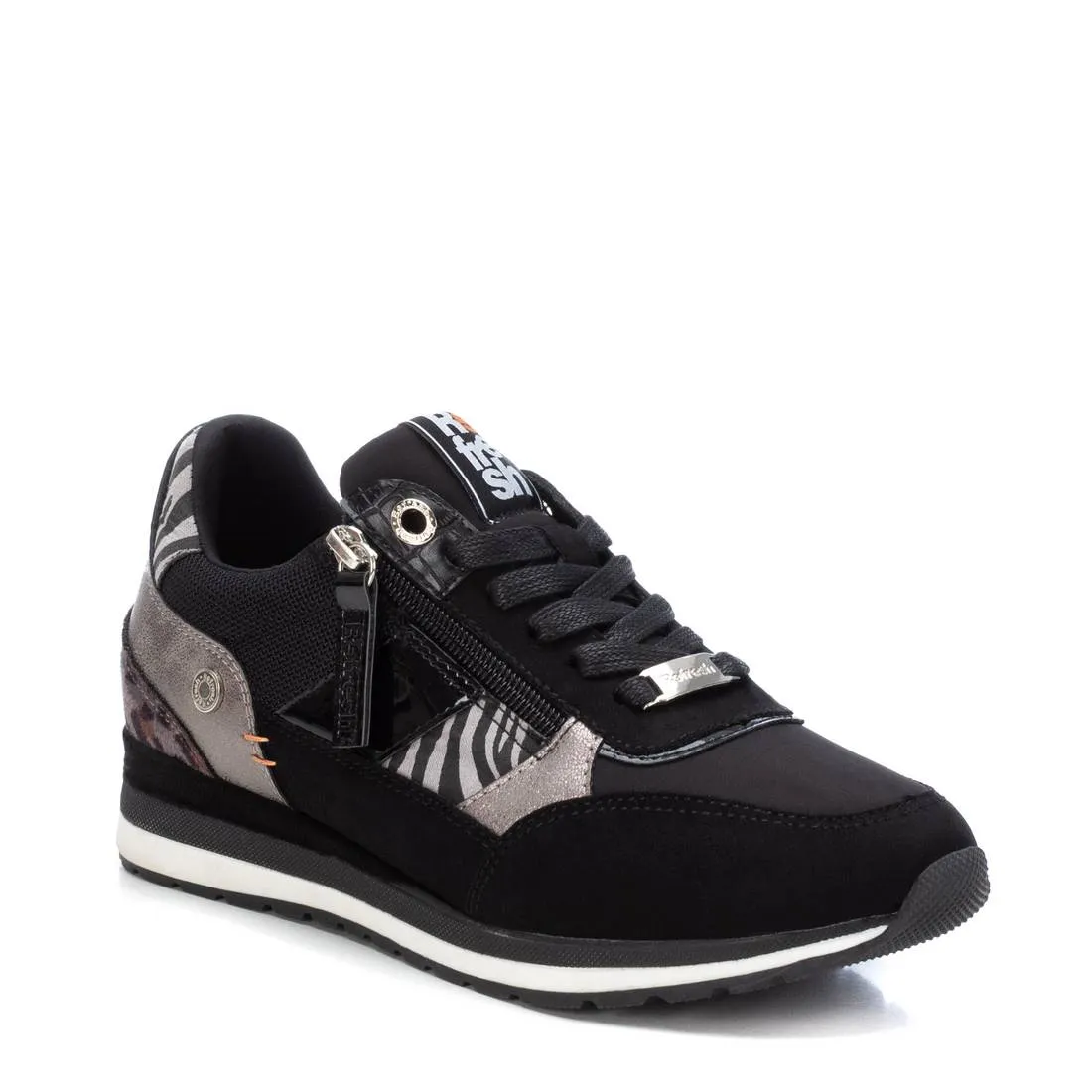 Women's Sneakers By XTI