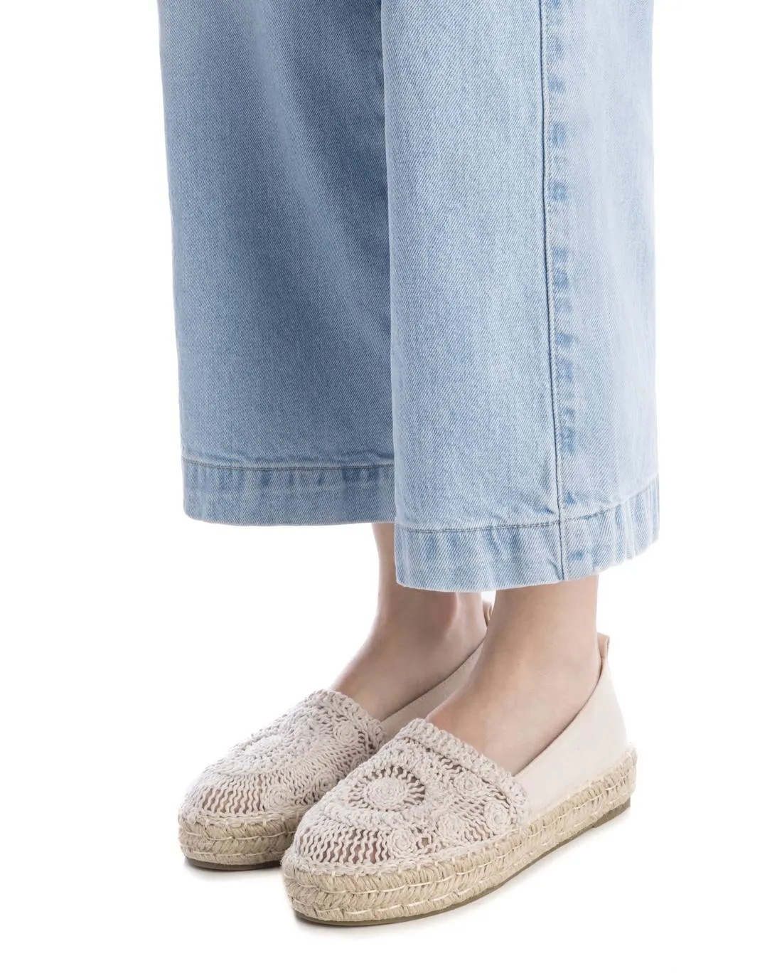 Xti Women's Braided Moccasins